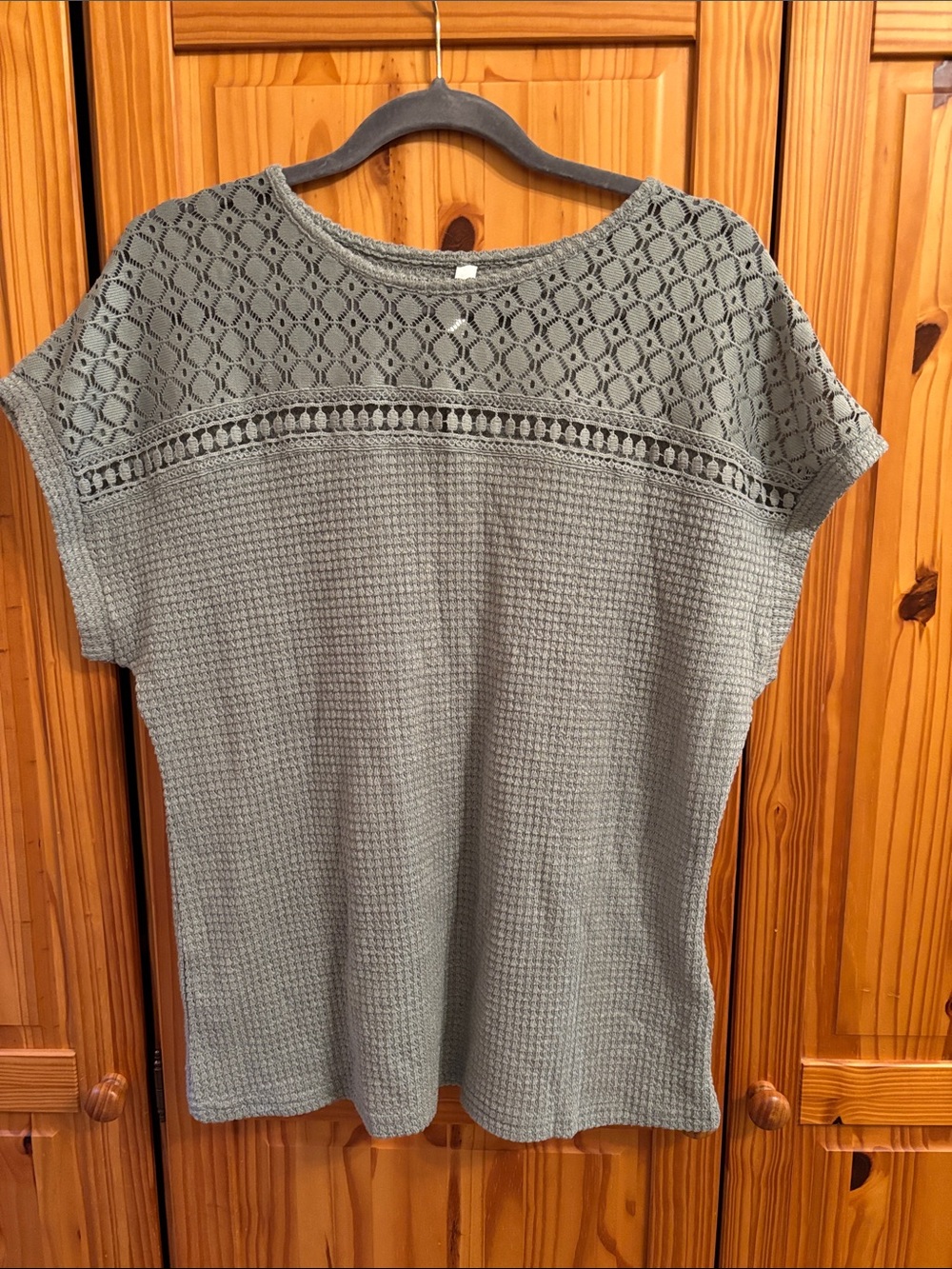 Light Grey Crochet Yoke Knit Tunic Top! Great as a coverup over bikini top!